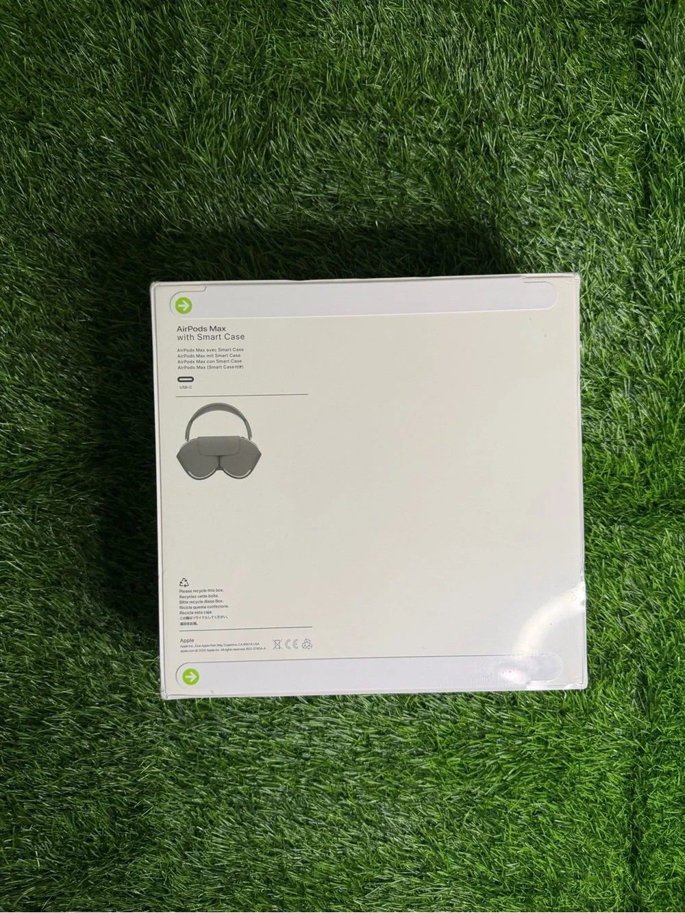 Apple Over-Ear Headphones - Space Gray